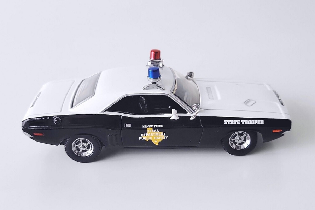 Matchbox Collectibles DYM96663; 1971 Dodge Challenger; Texas Highway Patrol